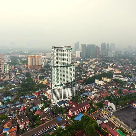 Deluxe Suite Klcc Sky Pool By Alaman Kuala Lumpur Exterior photo