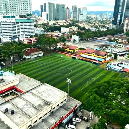Deluxe Suite Klcc Sky Pool By Alaman Kuala Lumpur Exterior photo