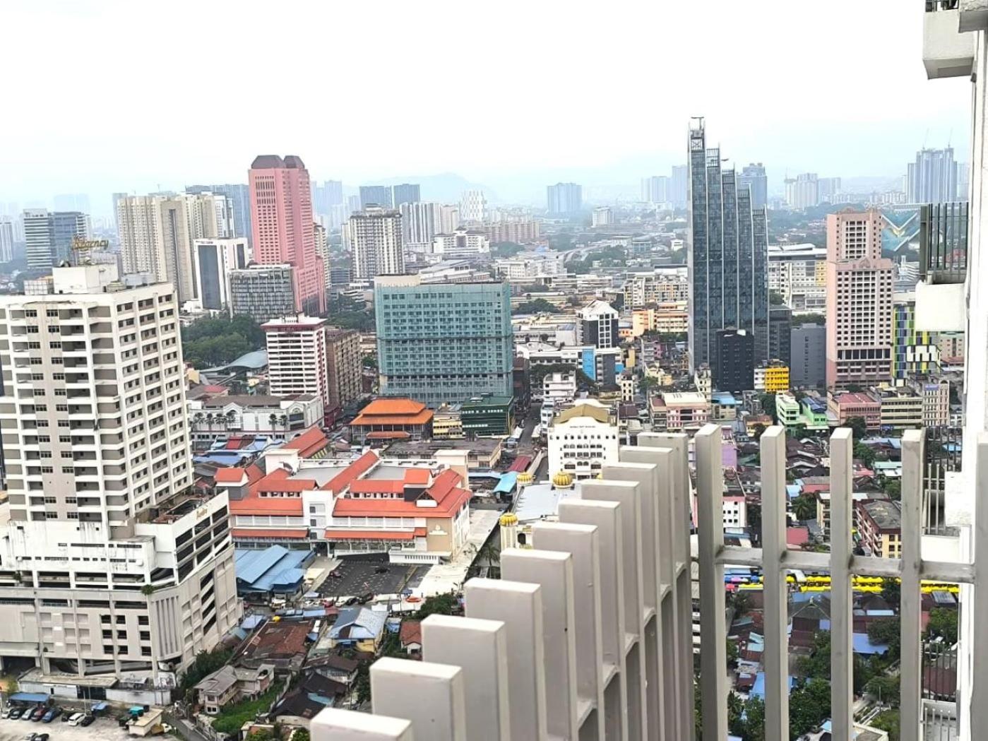 Apartment Deluxe Klcc Sky Pool By Alaman