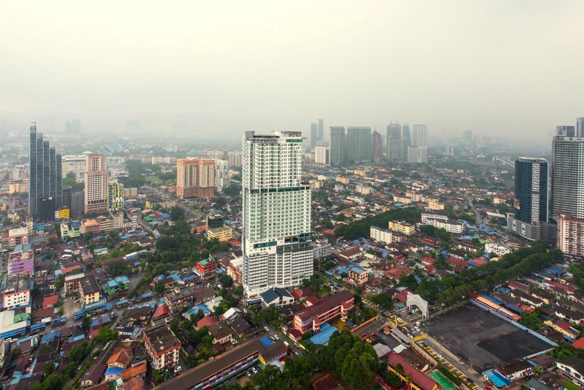 Deluxe Klcc Sky Pool By Alaman Apartment Kuala Lumpur