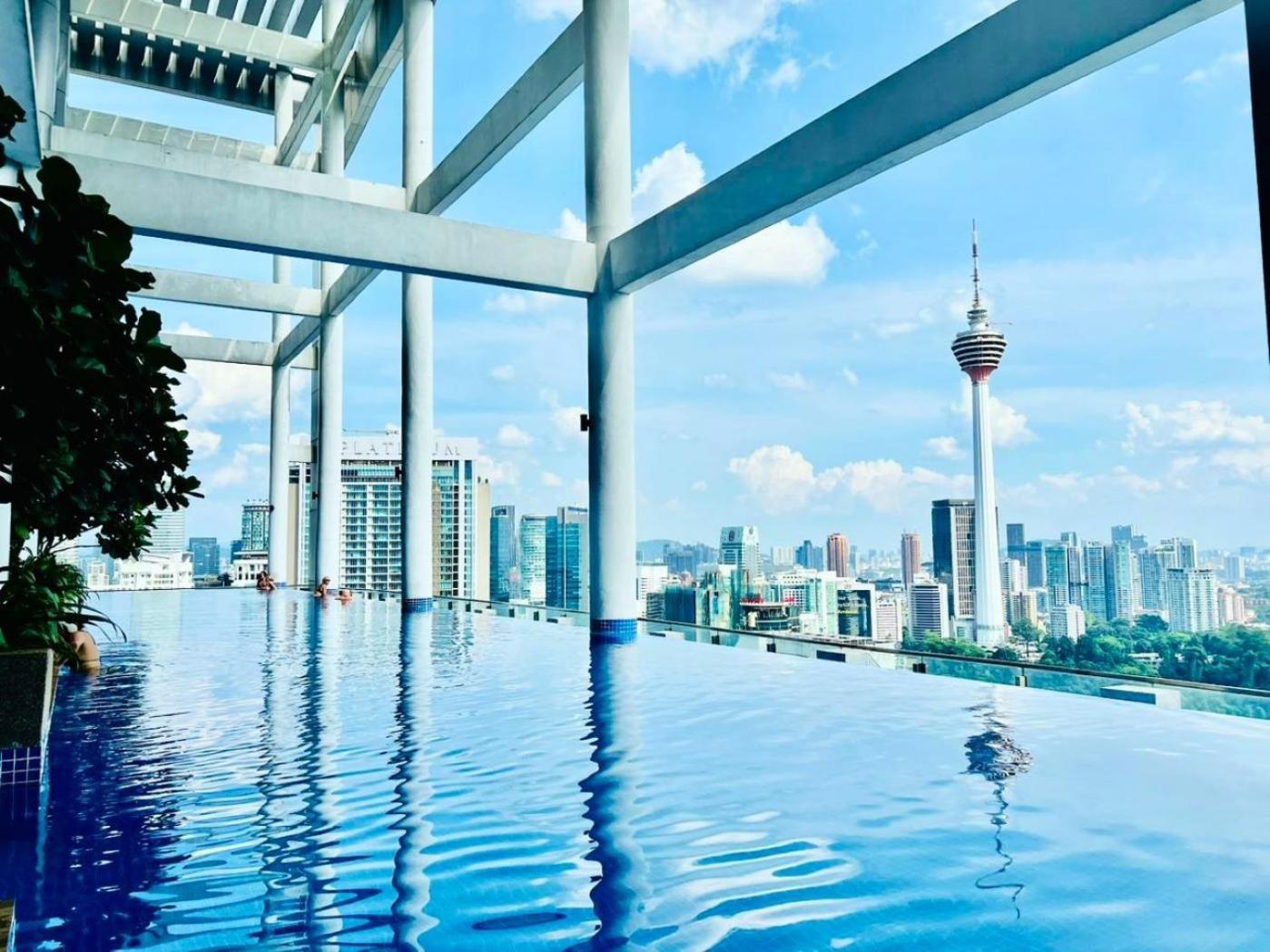 Deluxe Klcc Sky Pool By Alaman Kuala Lumpur